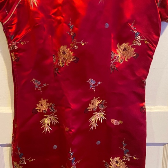 Yue Hsa Elegant Red Floral Dress - Picture 6 of 11